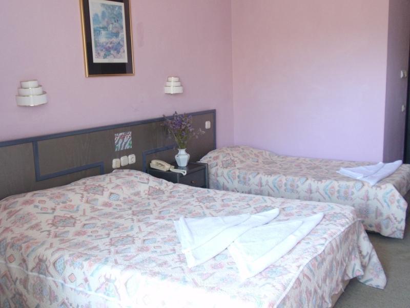 Verano Beach Hotel إتْشميلير الغرفة الصورة