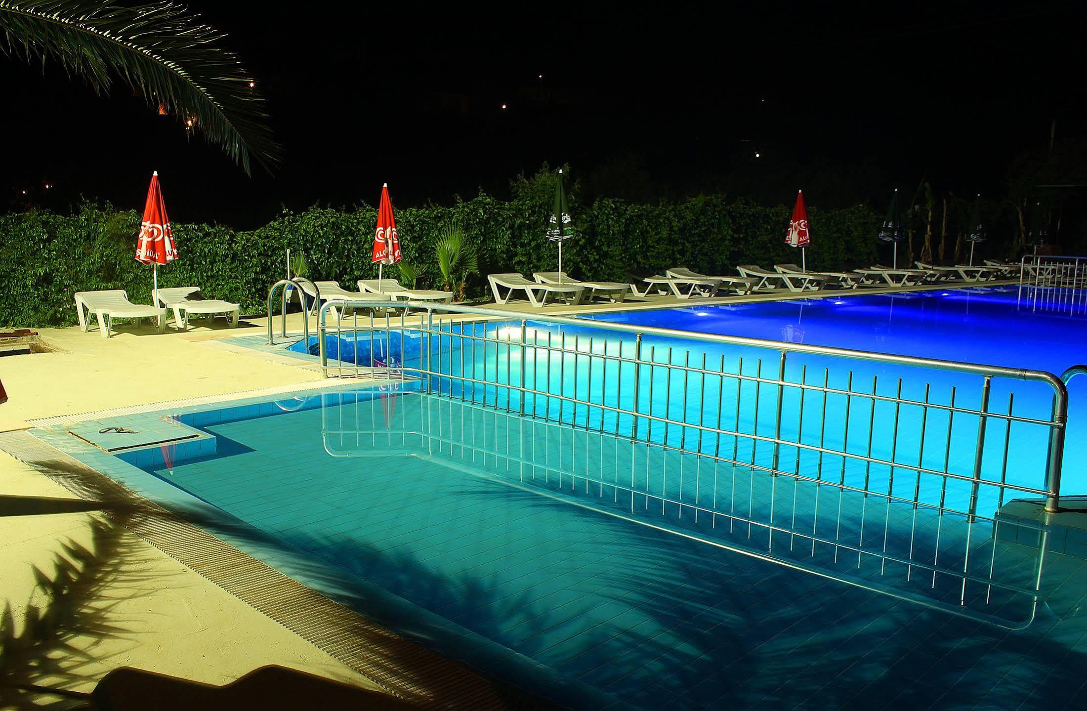Verano Beach Hotel إتْشميلير المظهر الخارجي الصورة